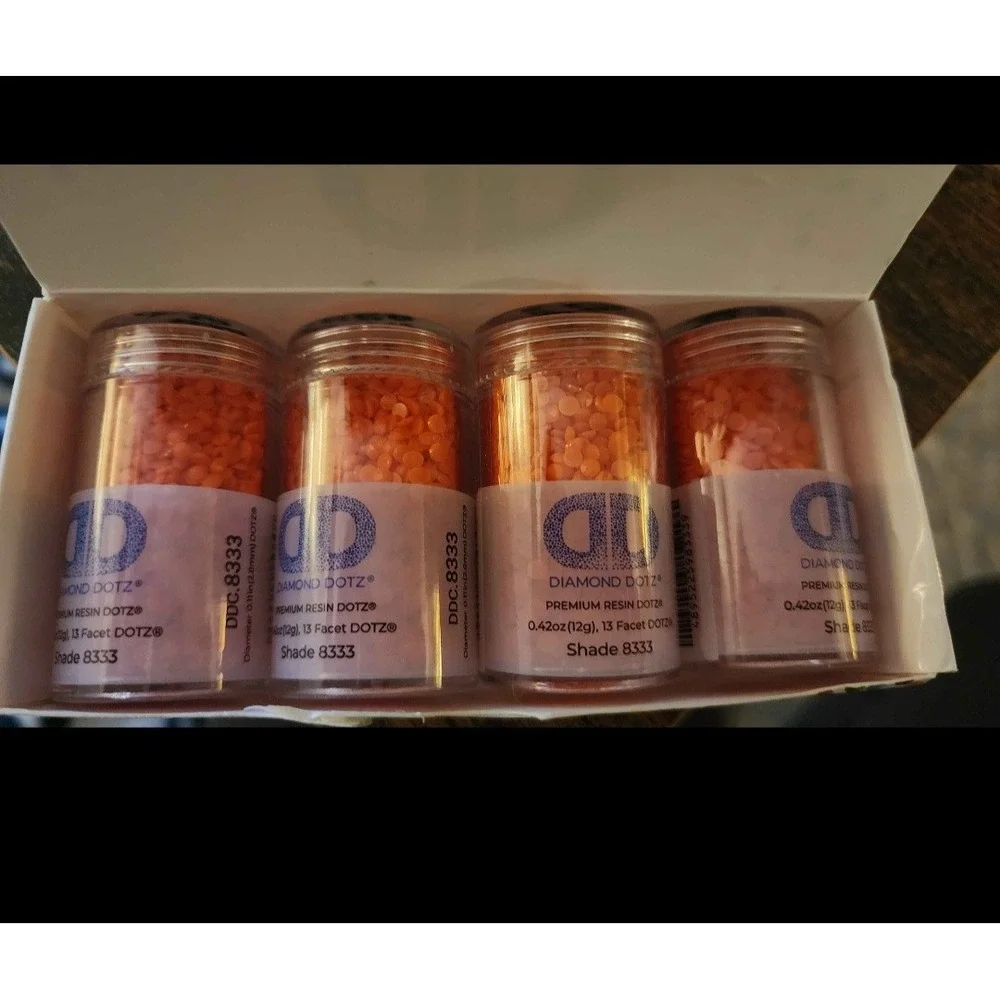 Diamond Dotz Premium Resin Dotz Shade 8333 Orange 4 Pack 13 Facet 2.8mm AB Gems